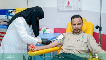 #تغطية|  

 نظم #فرع_وزارة_الصحة_بالمنطقة_الشرقية مُمثلاً في بنك الدم المركزي، حملة للتبرع بالدم بالتعاون مع #هيئة_الهلال_الأحمر_السعودي #جمعية_دمي تستهدف تعزيز ثقافة التبرع الطوعي ونشر الوعي بأهمية التبرع المنتظم بالدم. 

#صحة_الشرقية